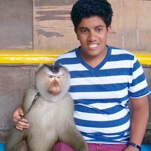 Meet your Posher, Vikram